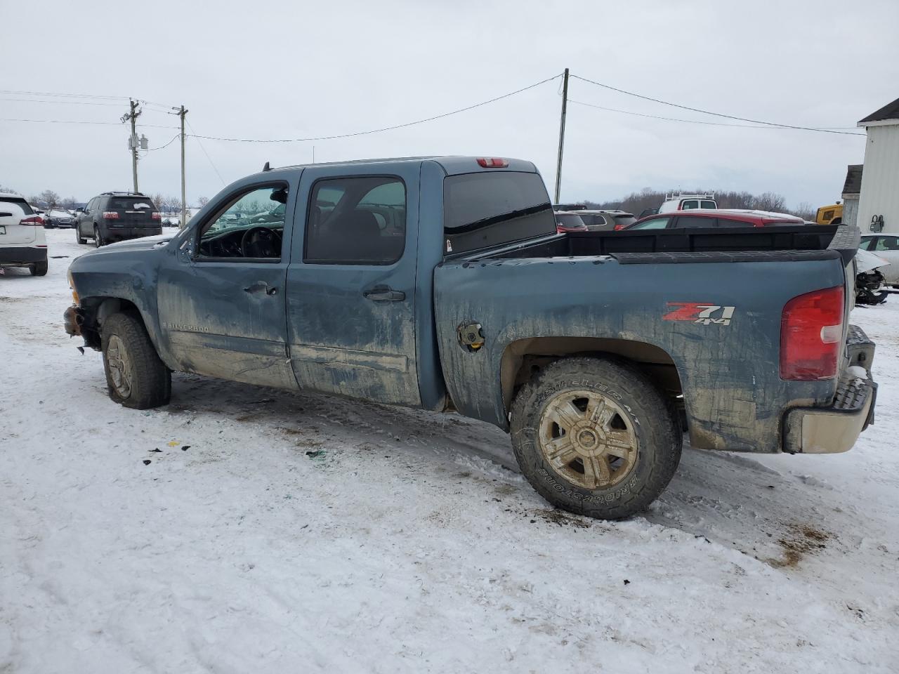 2008 Chevrolet Silverado - Image 2