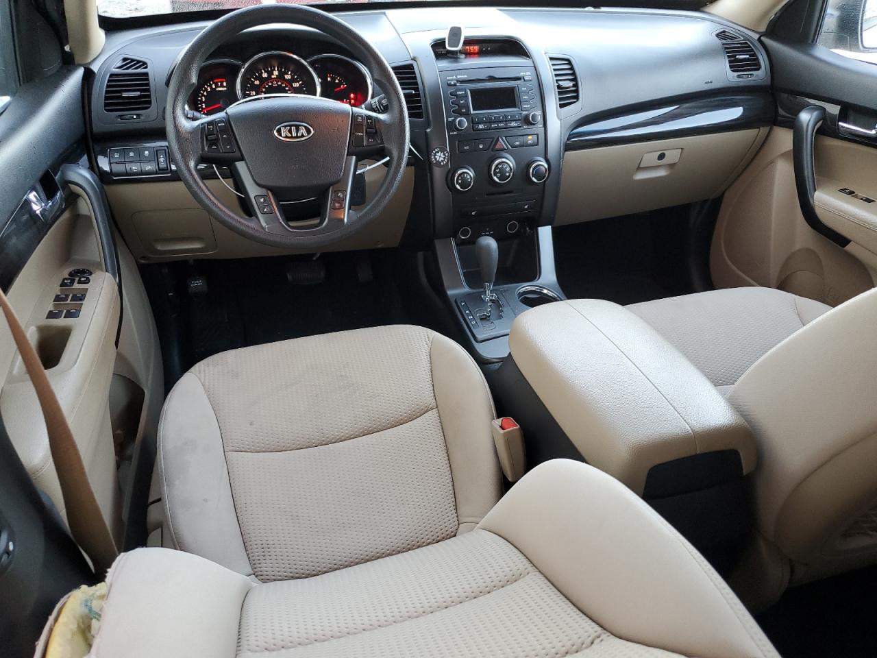 2011 Kia Sorento - Image 8