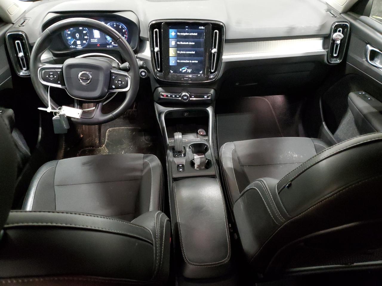 2020 Volvo XC40 - Image 8