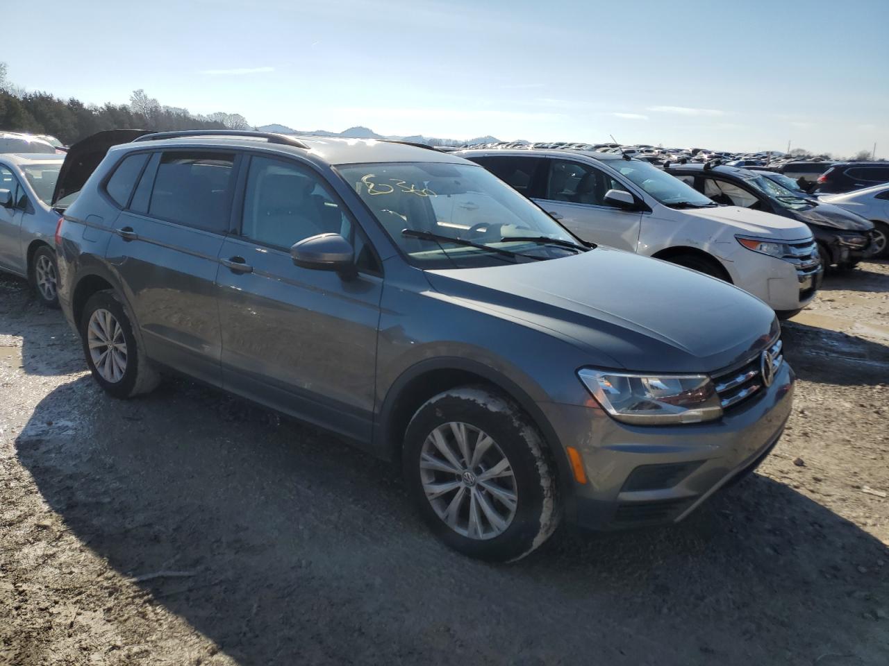 2020 Volkswagen Tiguan - Image 4