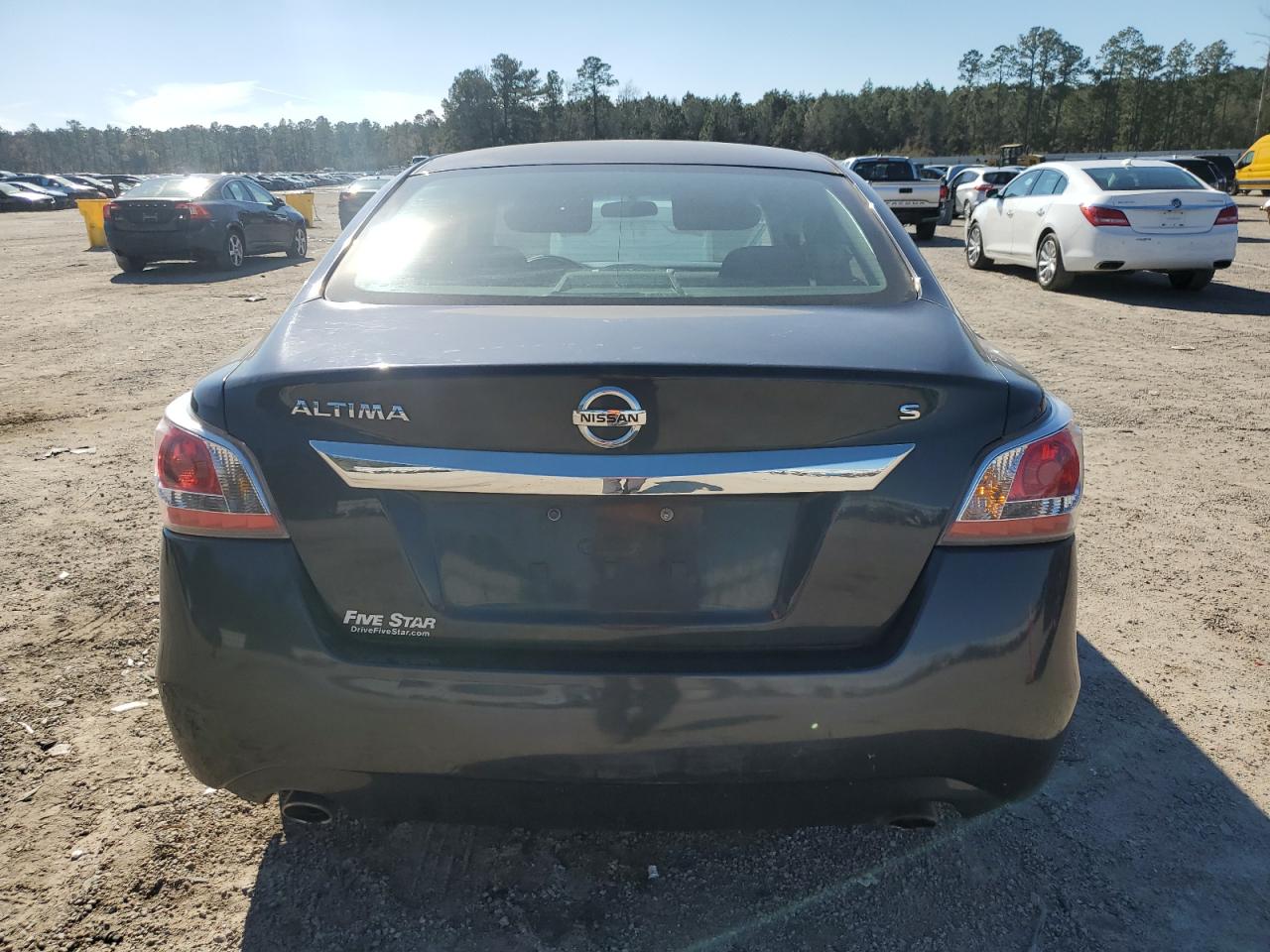 2015 Nissan Altima - Image 6