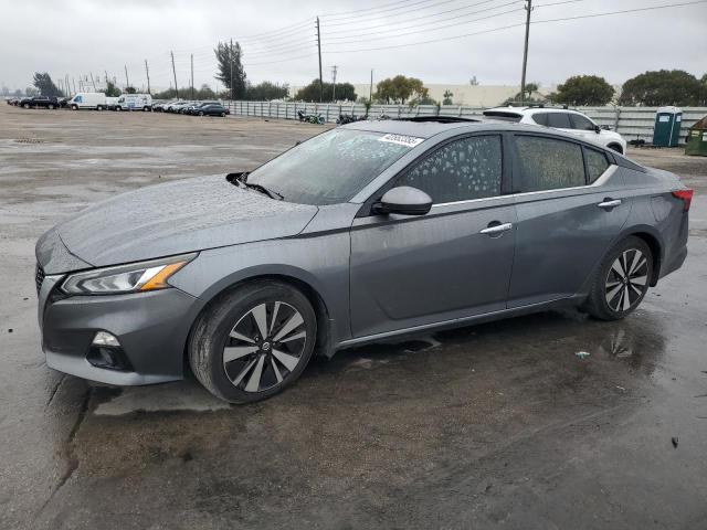 2019 Nissan Altima Sv