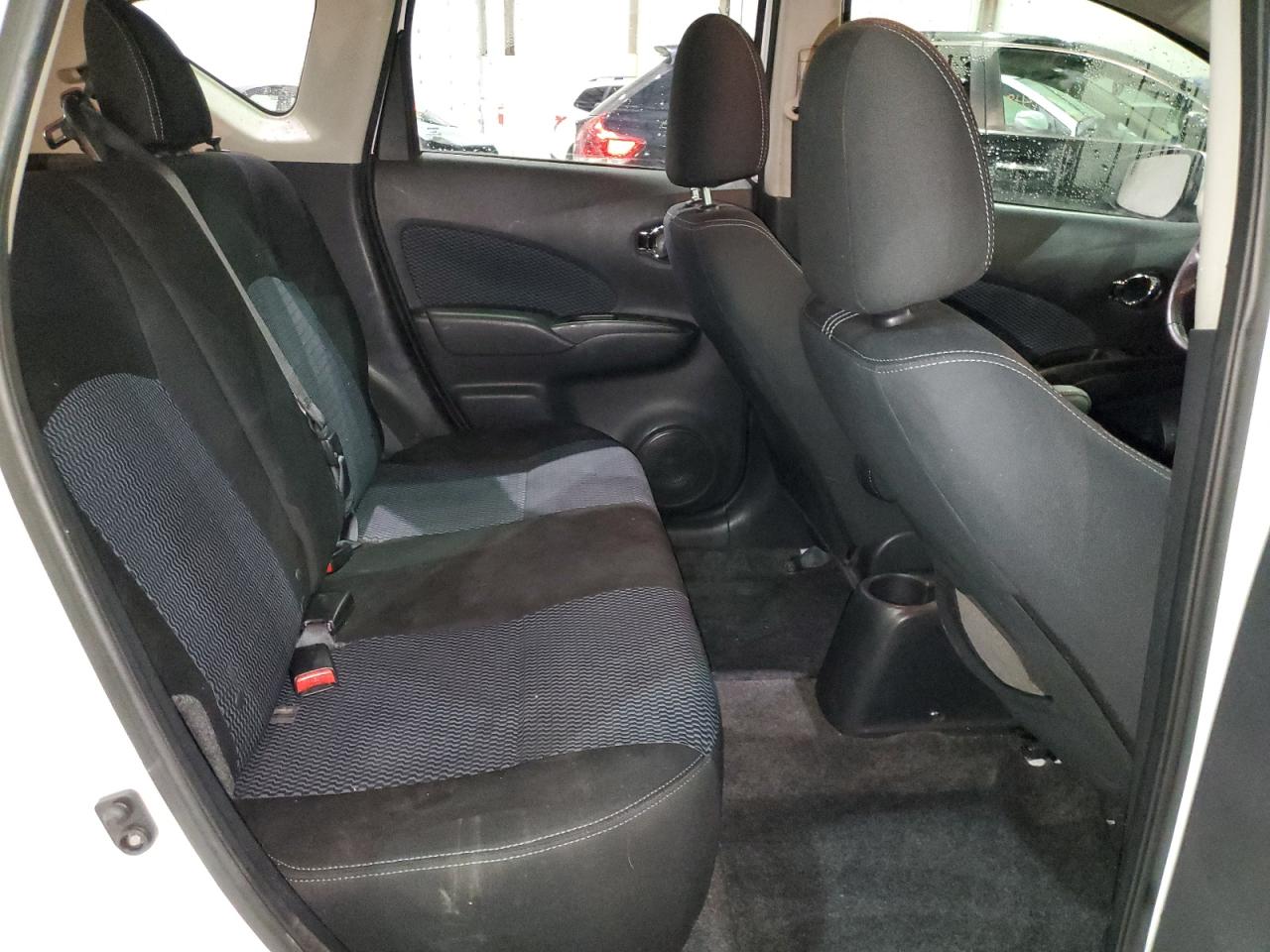 2018 Nissan Versa - Image 10