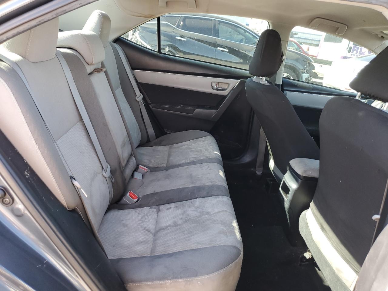 2018 Toyota Corolla - Image 10