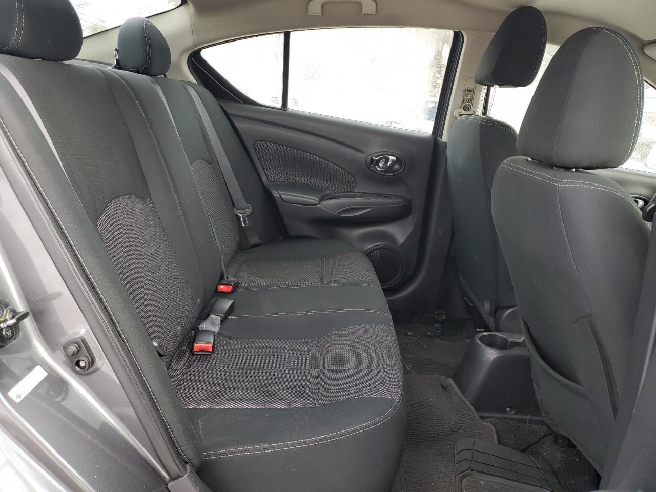2017 Nissan Versa - Image 10