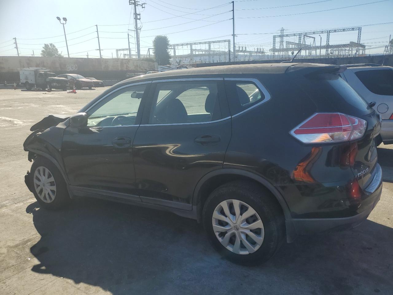 VIN KNMAT2MT3GP689979 2016 NISSAN ROGUE no.2