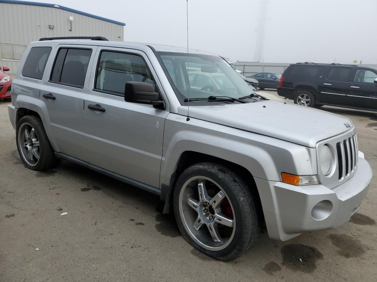 2009 Jeep Liberty (Patriot) - Image 4