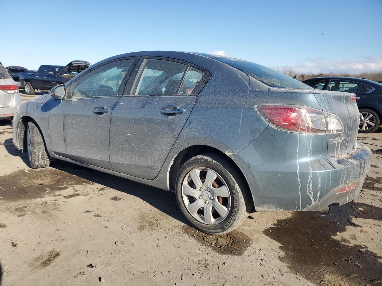 2011 Mazda 3 - Image 2