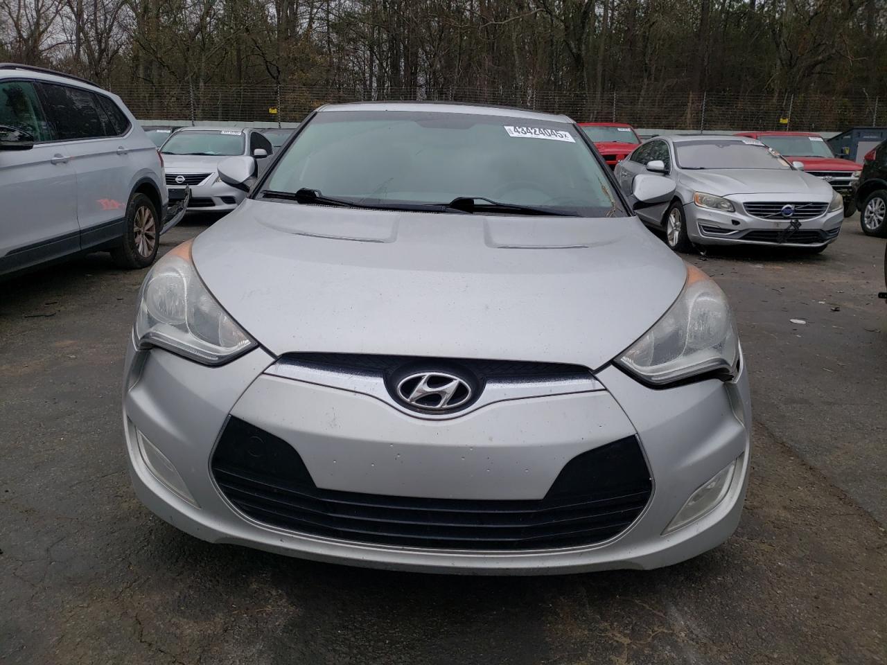 2012 Hyundai Veloster - Image 5