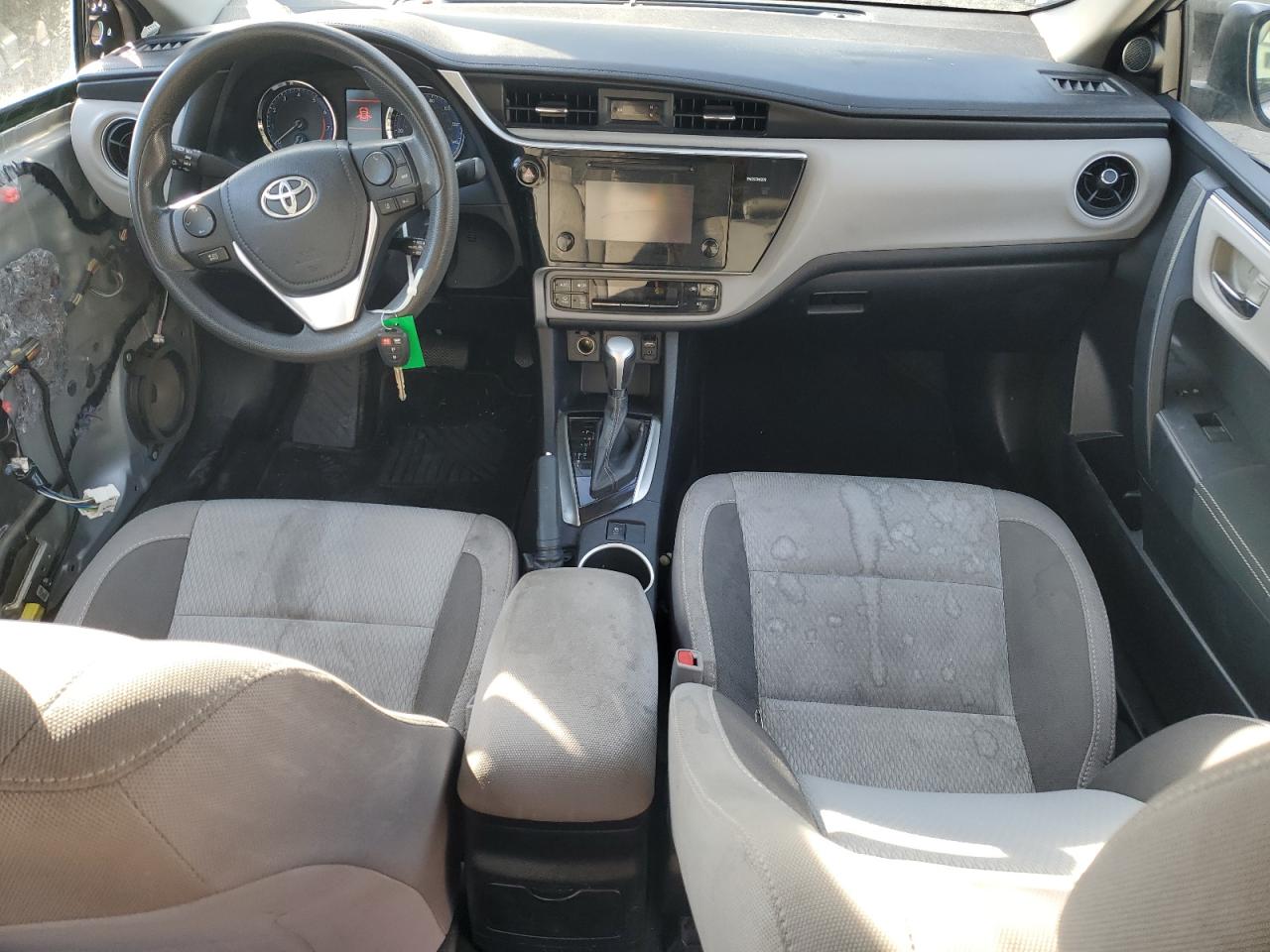 2017 Toyota Corolla - Image 8