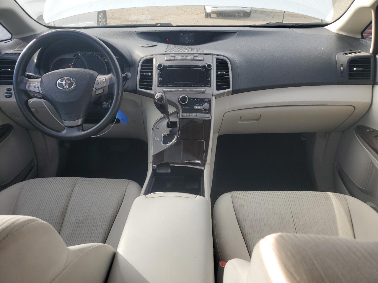 2010 Toyota Venza - Image 8
