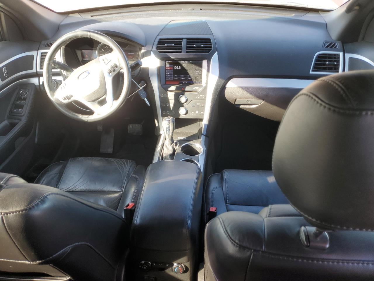 2013 Ford Explorer - Image 8