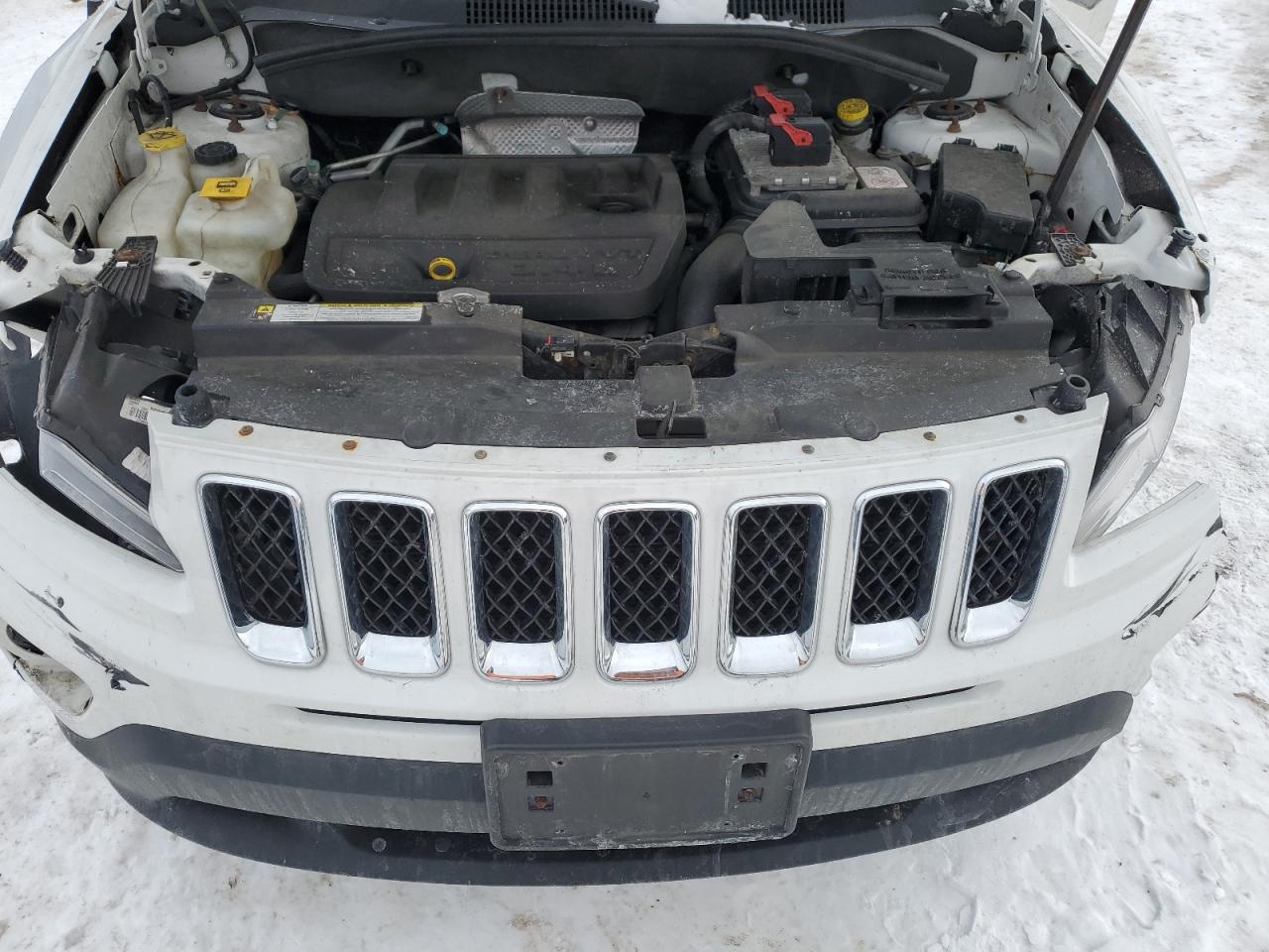 2012 Jeep Compass - Image 12