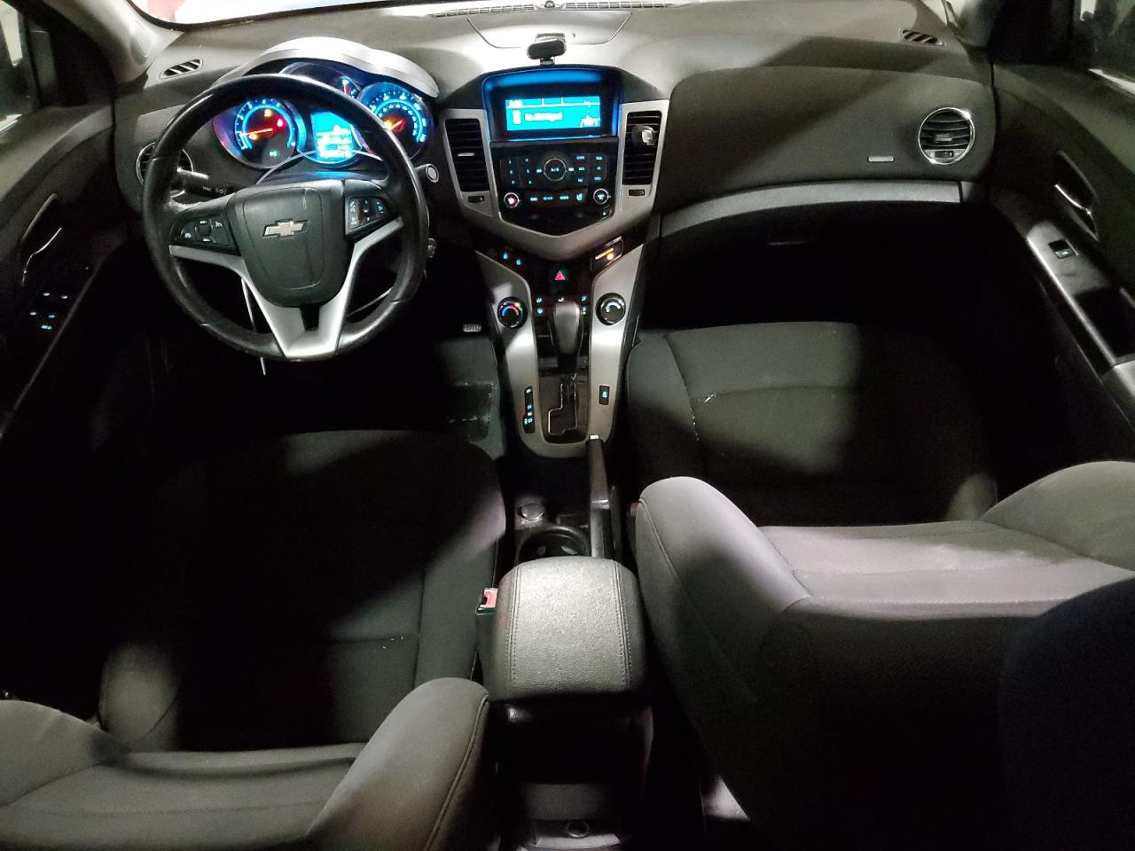 2012 Chevrolet Cruze - Image 8