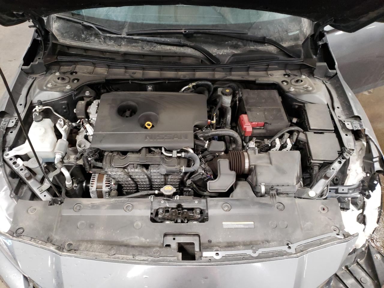2020 Nissan Altima - Image 11