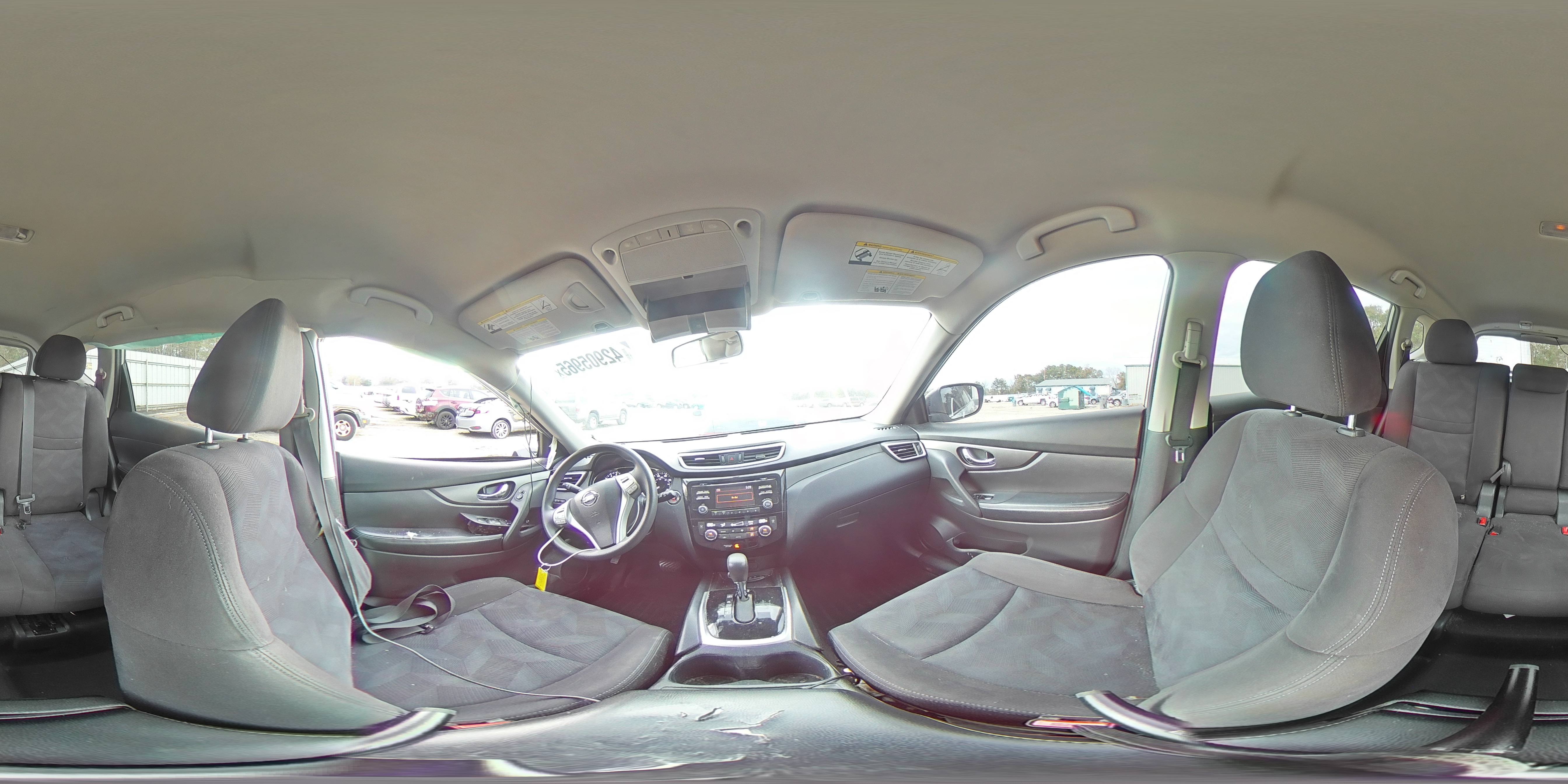 2015 Nissan Rogue - Image 12
