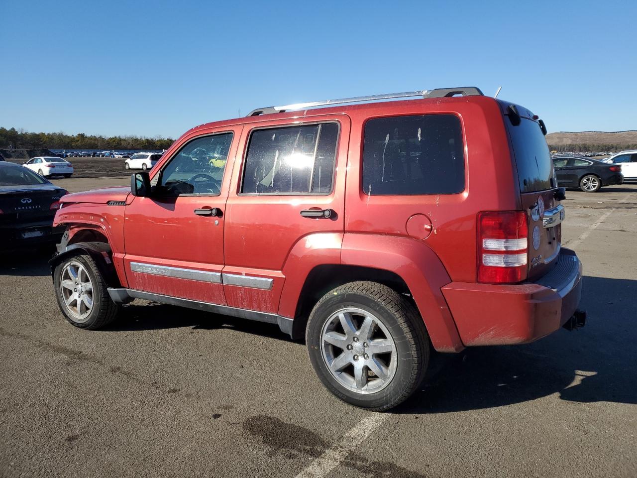 2008 Jeep Liberty (North America) - Image 2