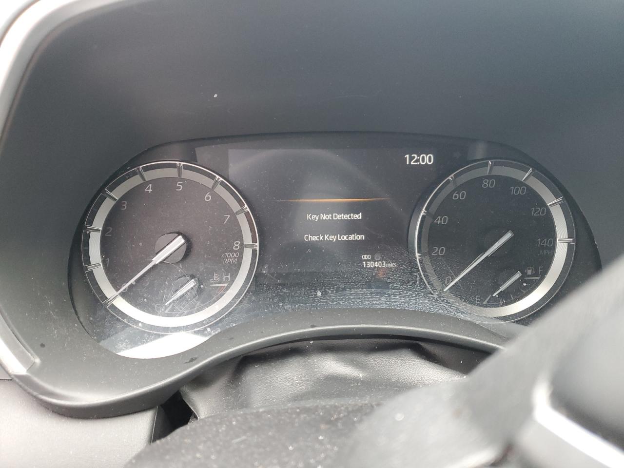 2020 Toyota Highlander - Image 9