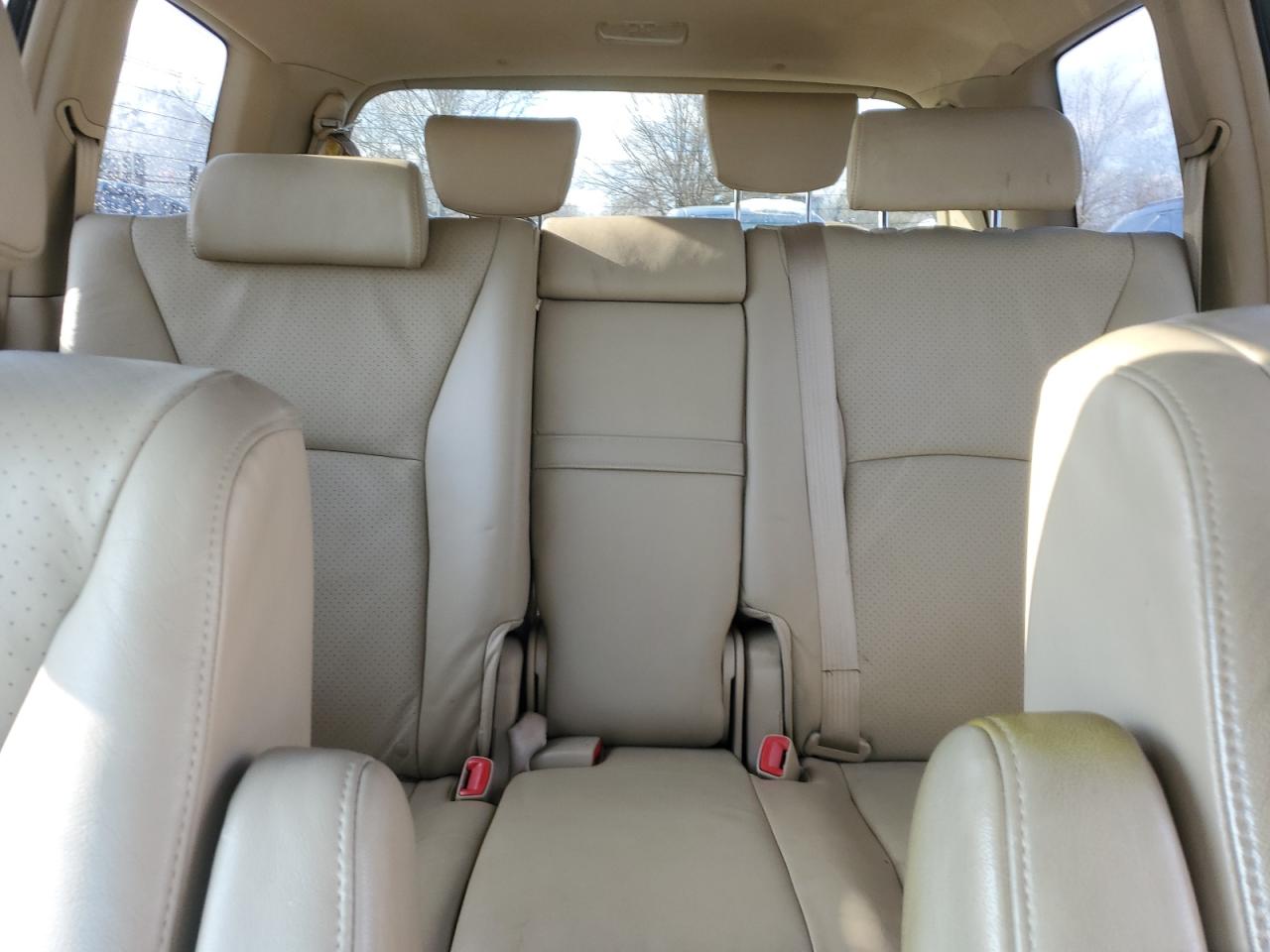 2006 Toyota Highlander - Image 10