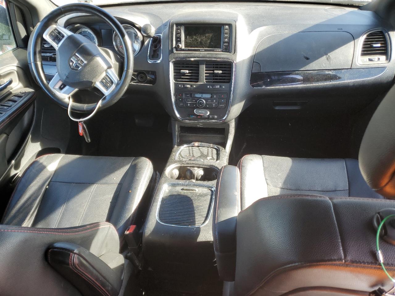 2018 Dodge Caravan - Image 8