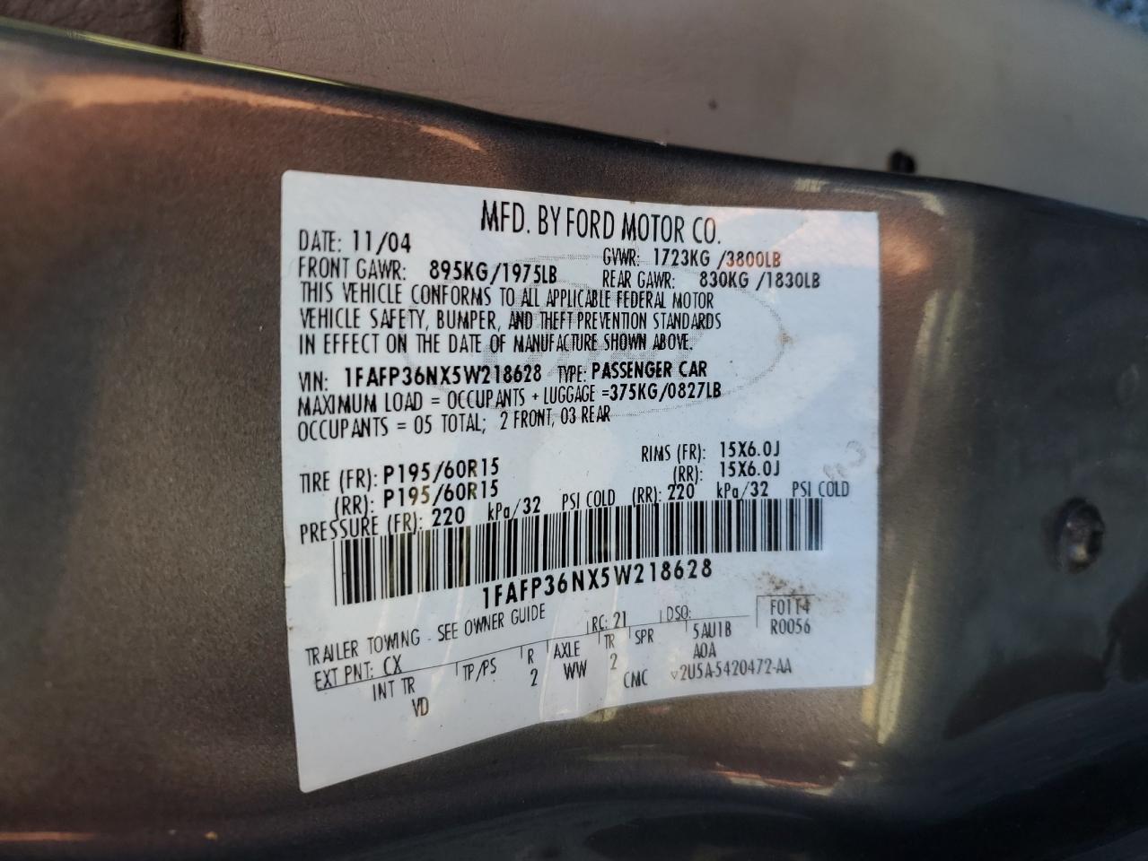 2005 Ford Focus - Image 13
