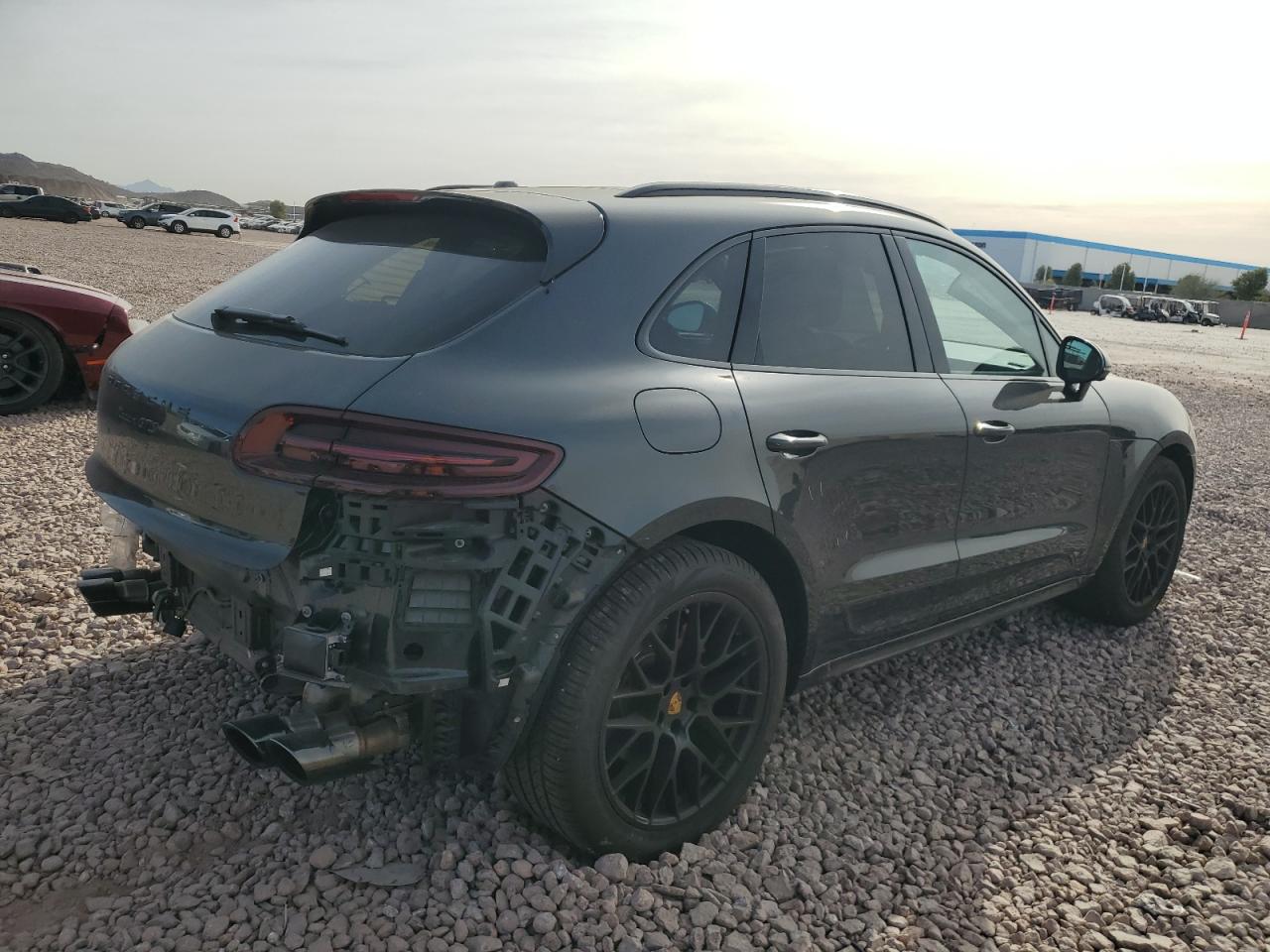 2017 Porsche Macan - Image 3