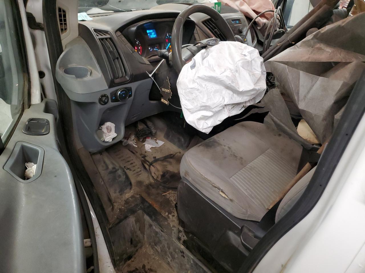 2018 Ford Transit - Image 8