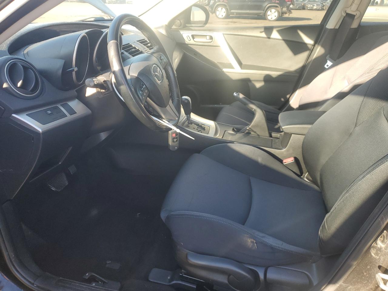 2010 Mazda 3 - Image 7