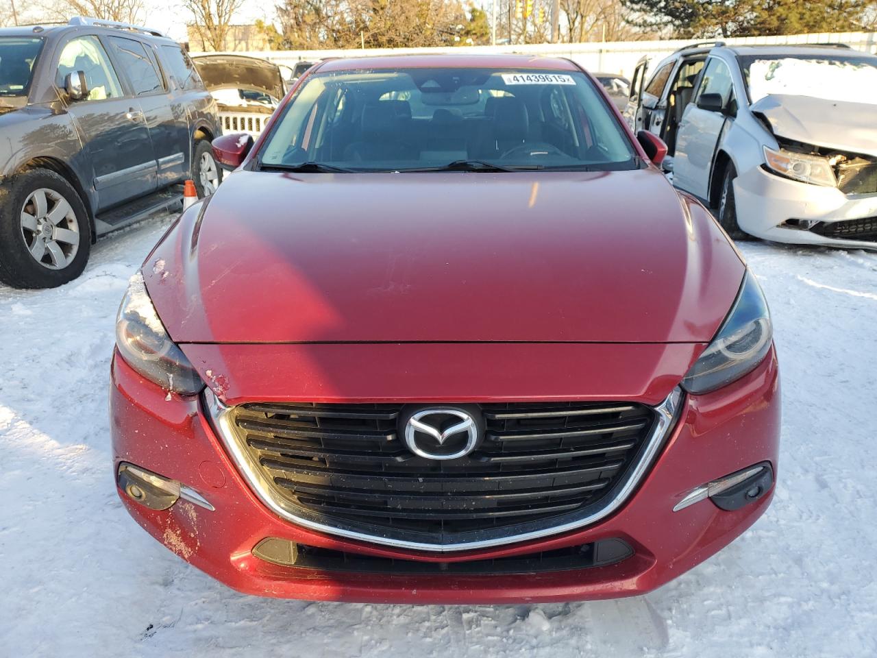 2017 Mazda 3 - Image 5