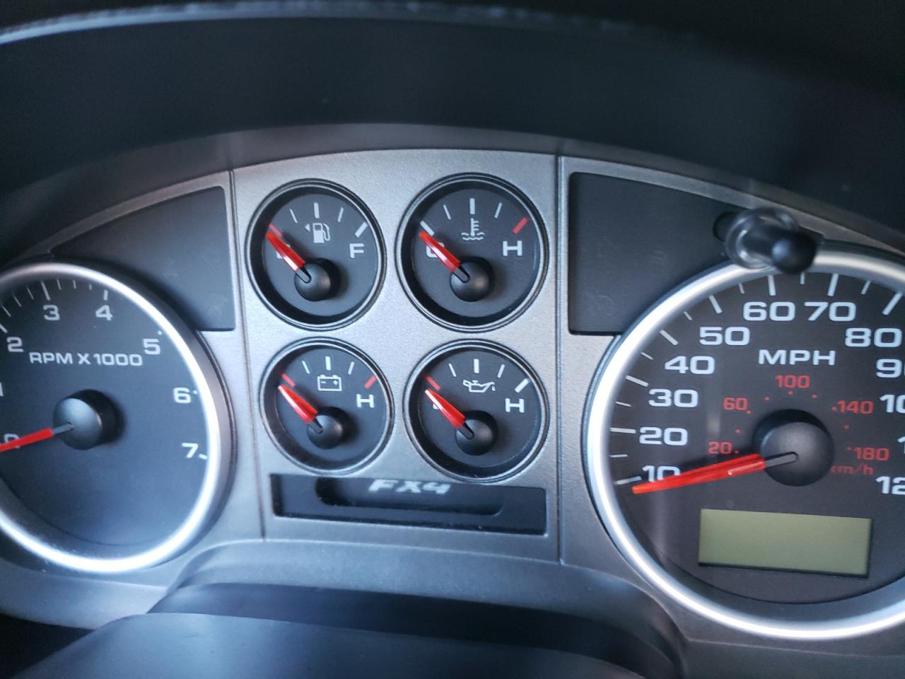 2004 Ford F-150 - Image 9