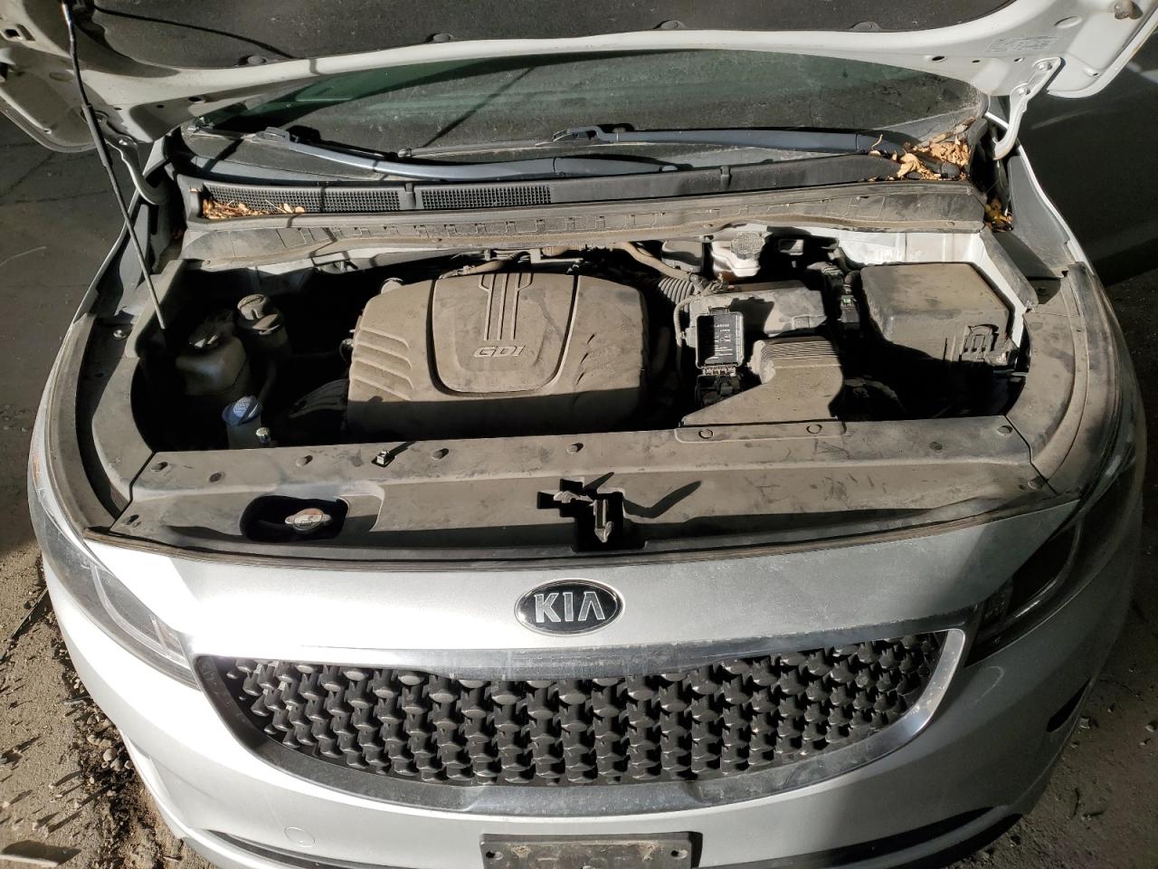 2016 Kia Sedona - Image 12