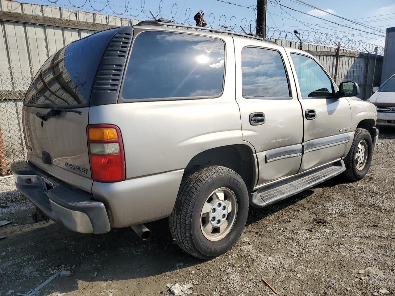 2003 Chevrolet Tahoe - Image 3