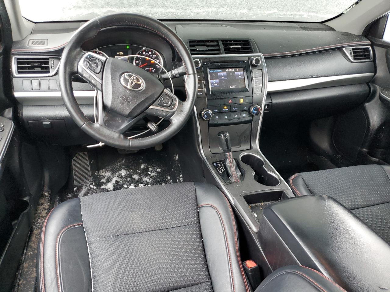 2015 Toyota Camry - Image 8