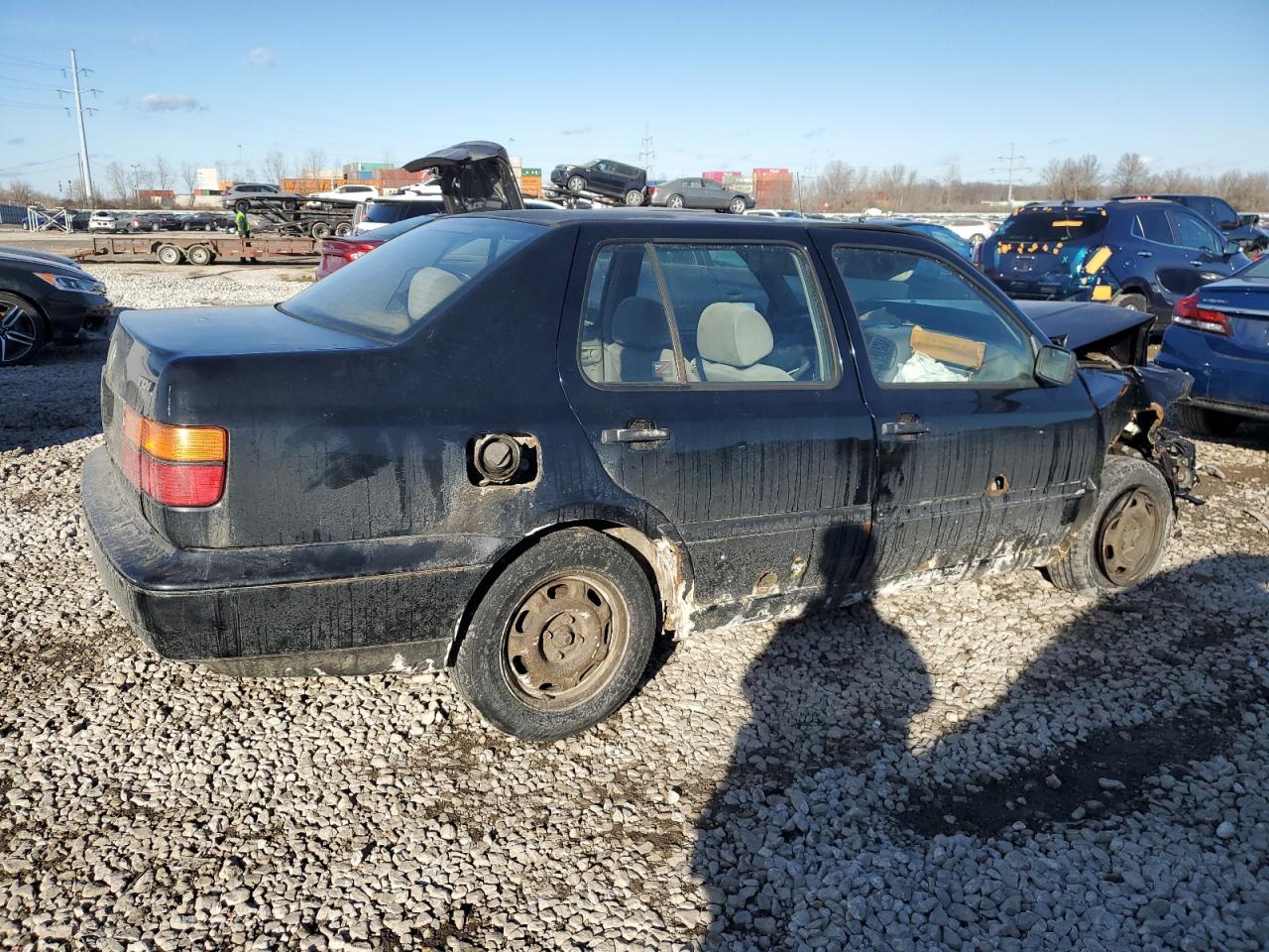 1998 Volkswagen Jetta - Image 3