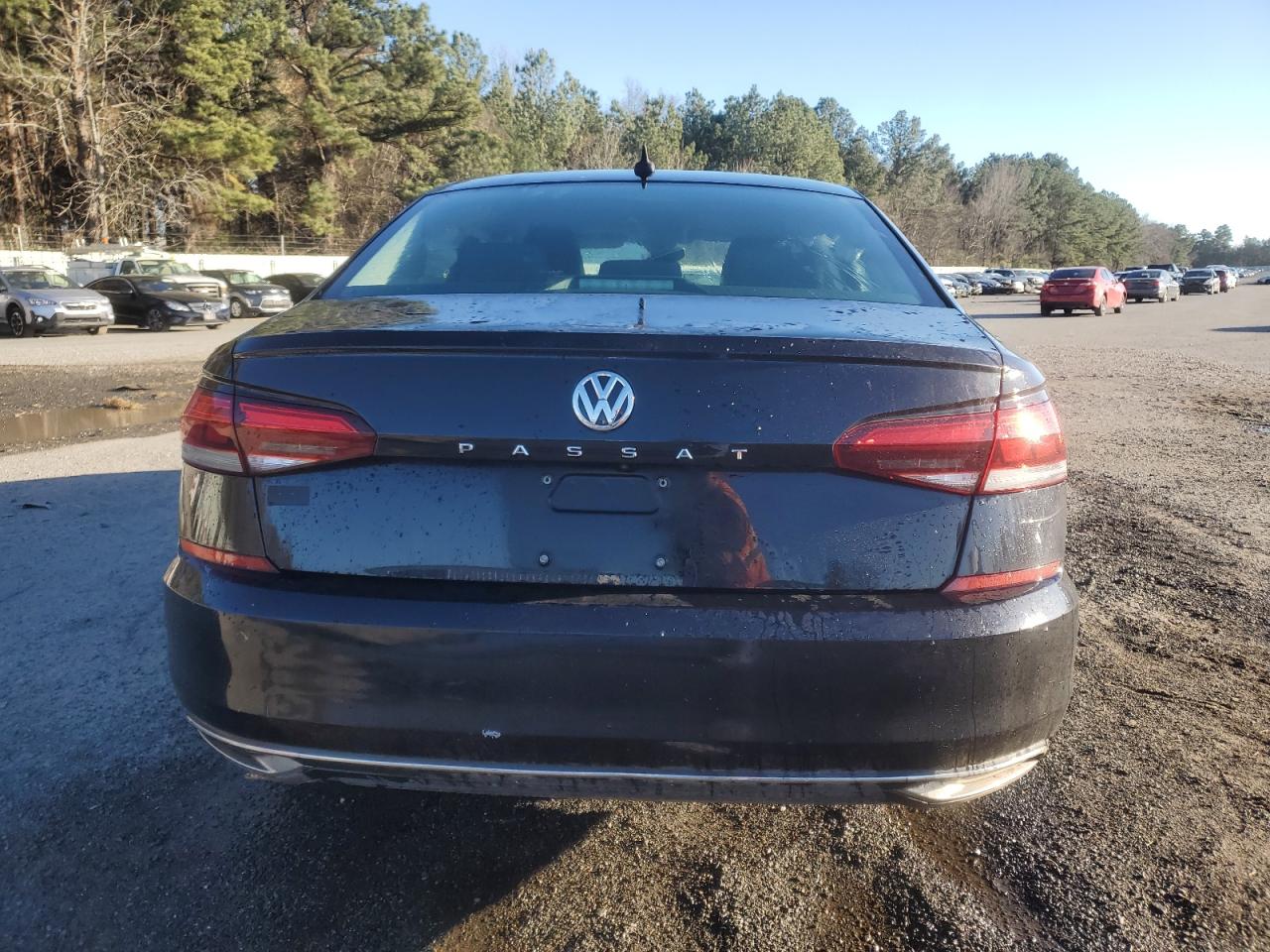 2020 Volkswagen Passat - Image 6