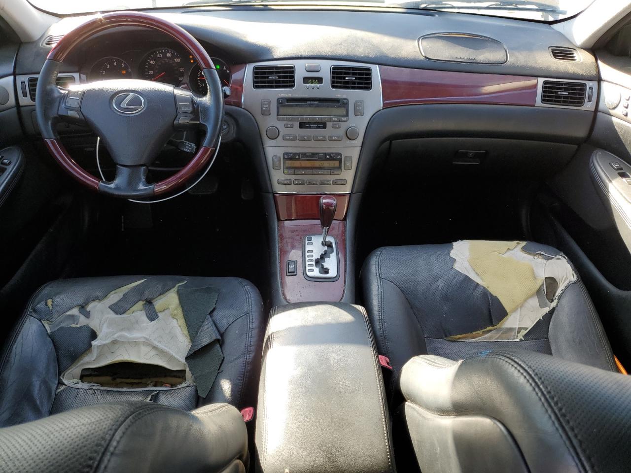 2005 Lexus ES - Image 8