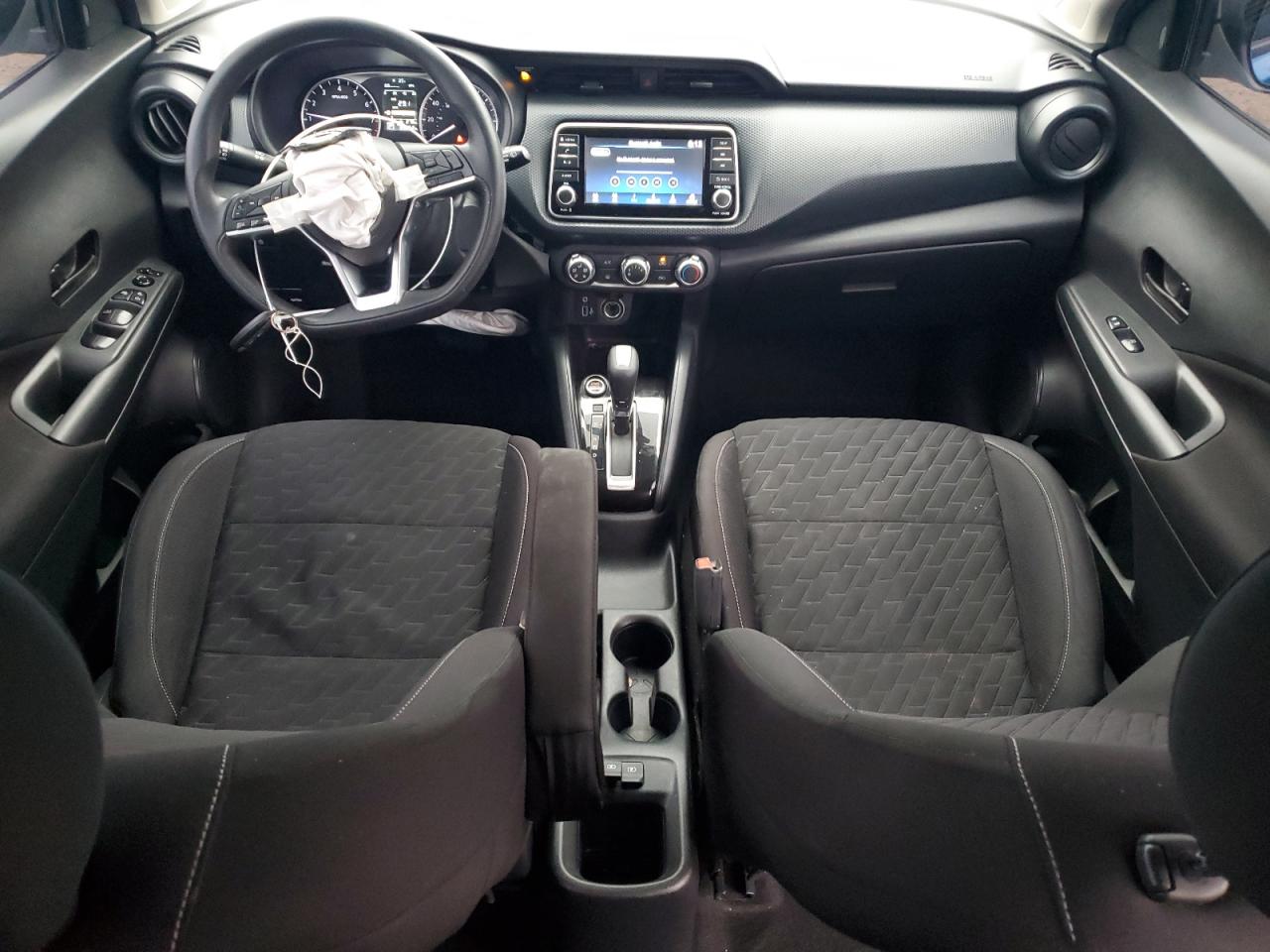 2021 Nissan Kicks - Image 8