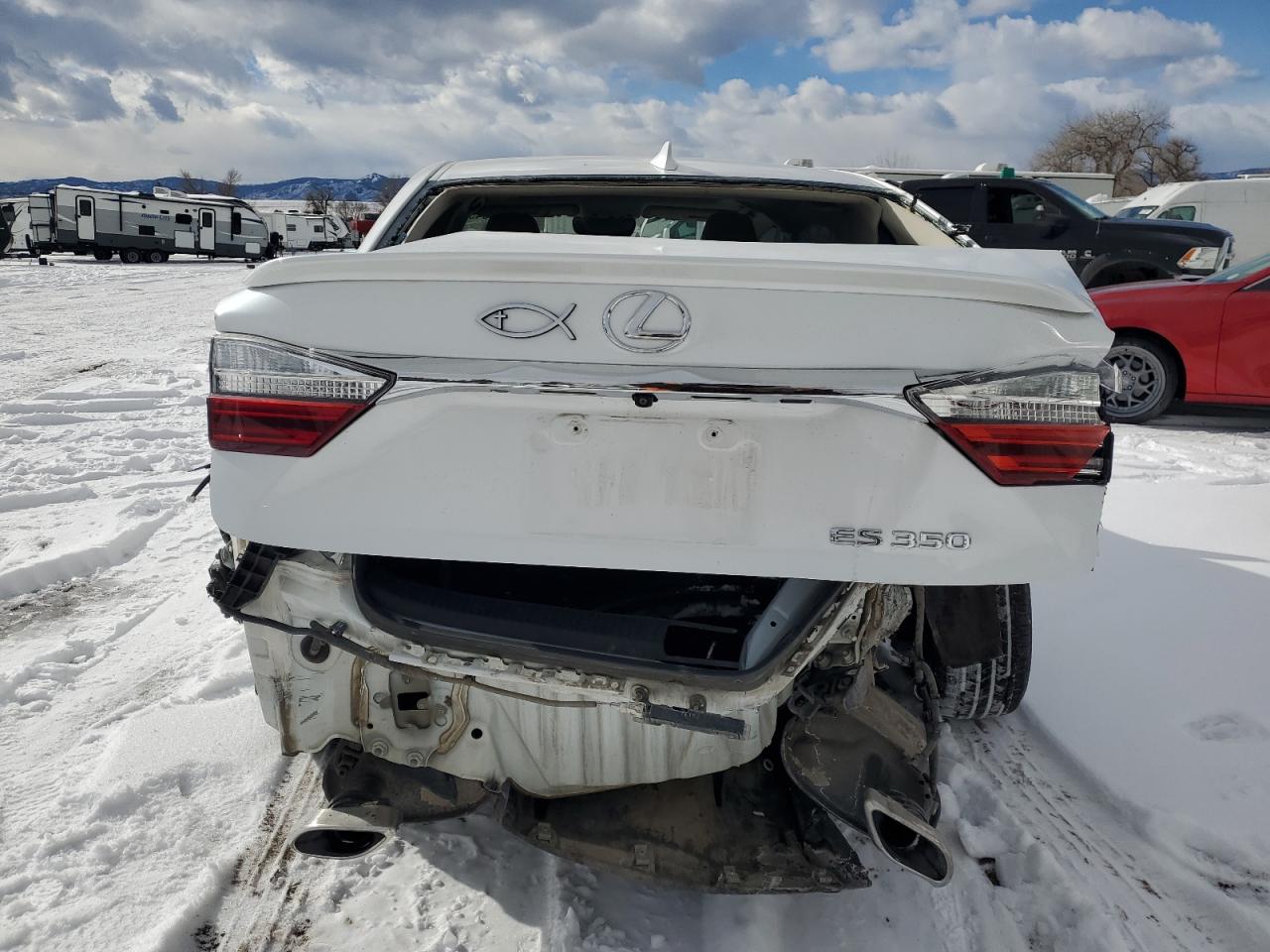 2017 Lexus ES - Image 6
