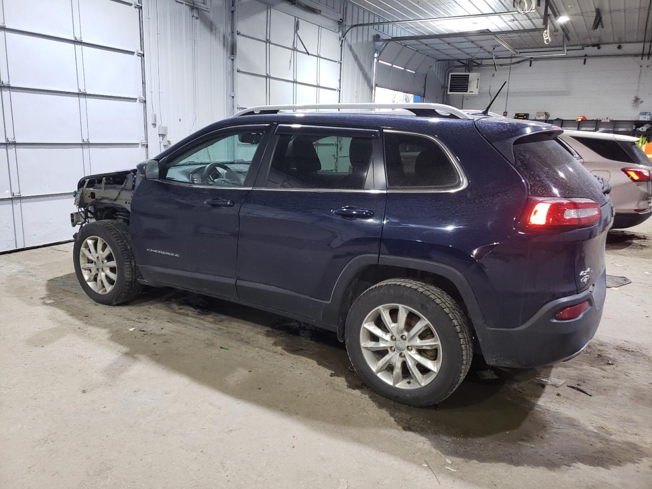 2015 Jeep Grand Cherokee - Image 2