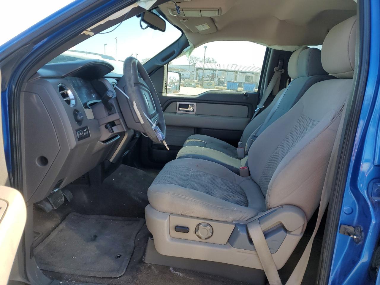 2010 Ford F-150 - Image 7