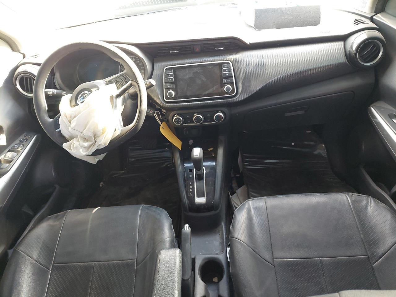 3N1CP5C97NL469017 - 2022 Nissan KICKS - #undefined