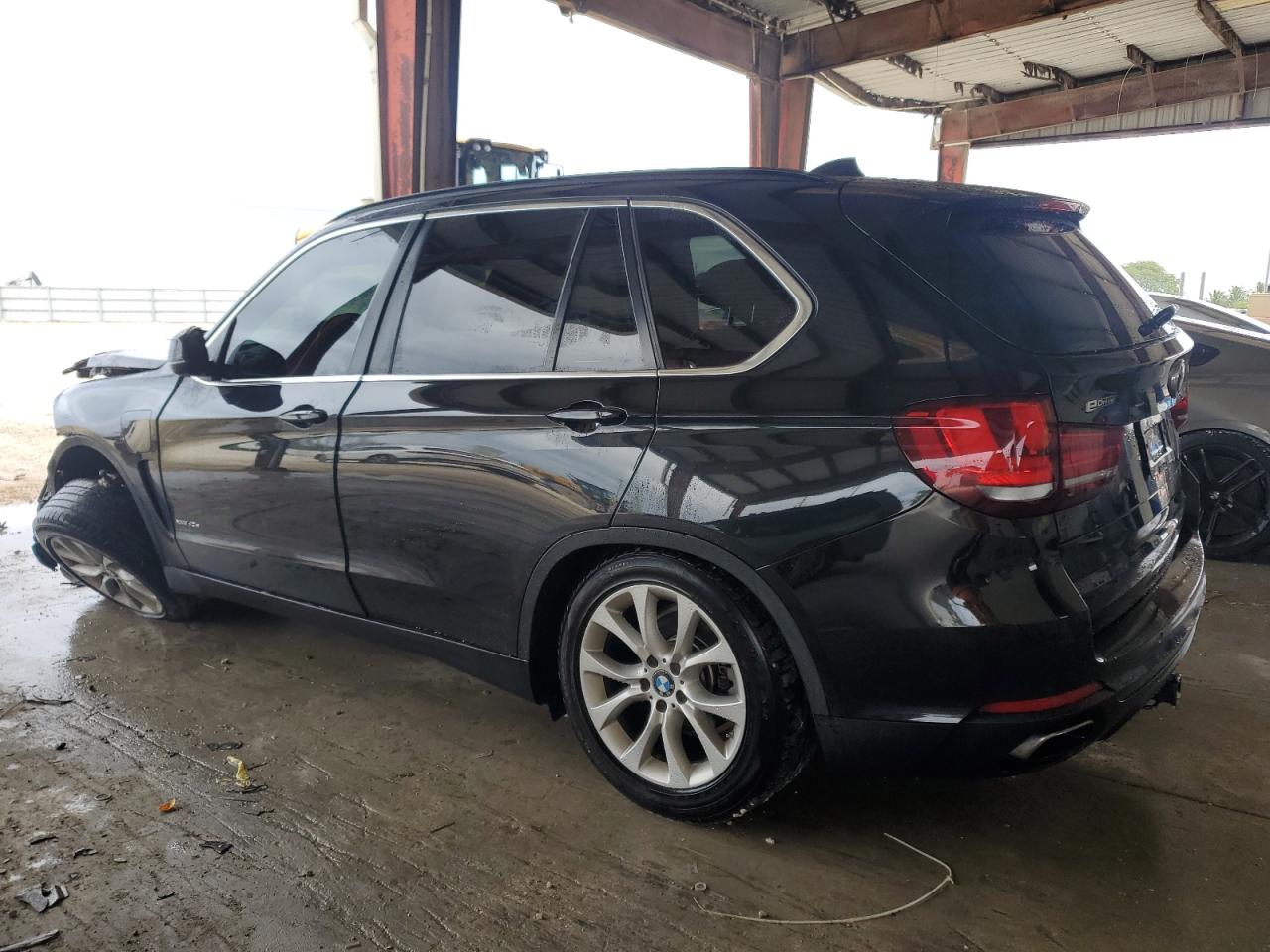2016 BMW X5 - Image 2