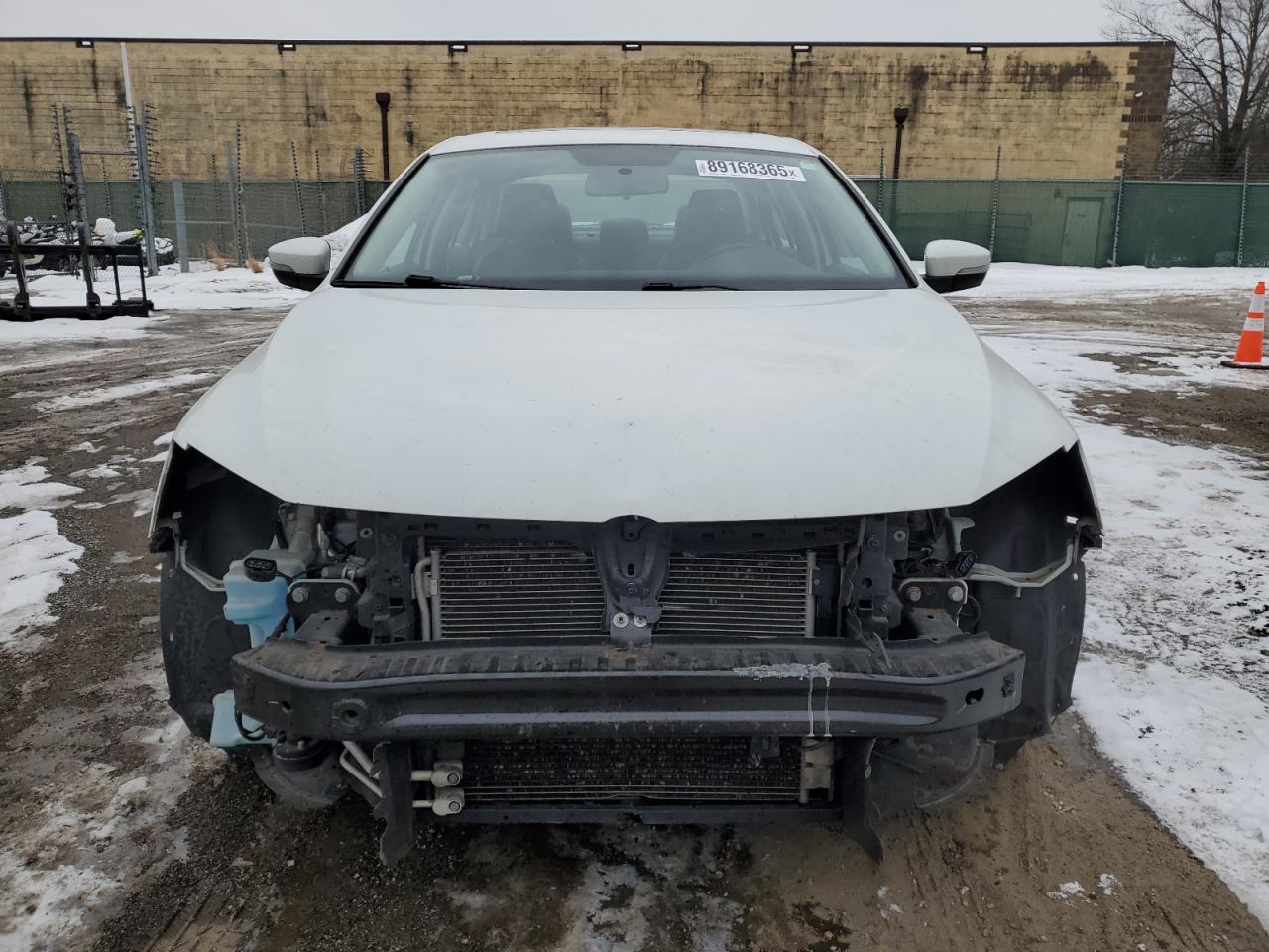 2017 Volkswagen Jetta - Image 5