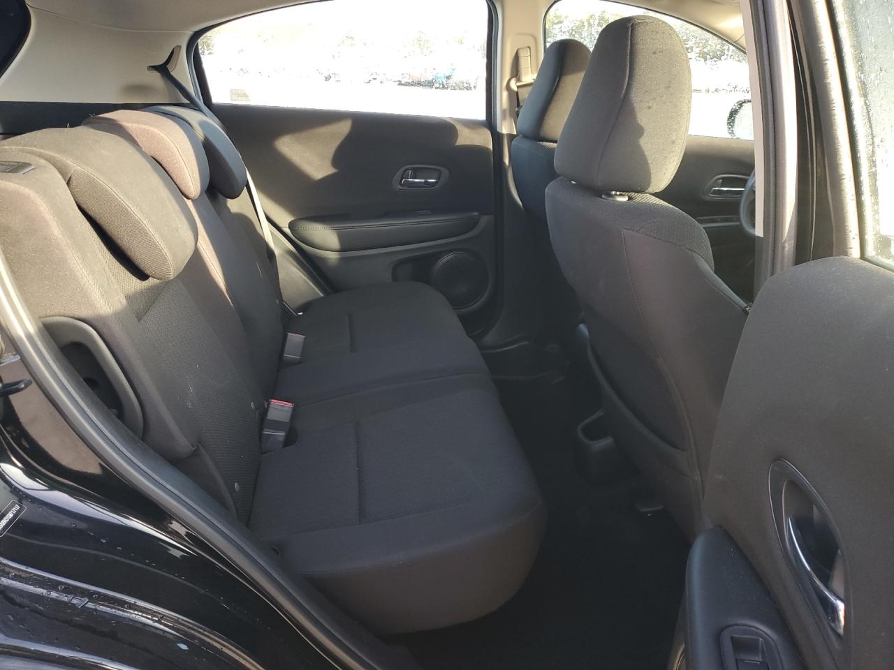 2016 Honda HR-V - Image 11