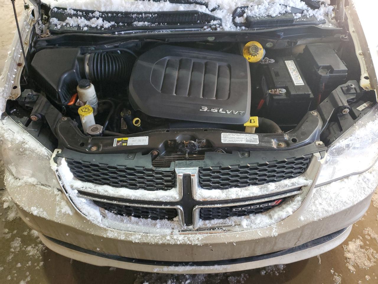 2014 Dodge Caravan - Image 12