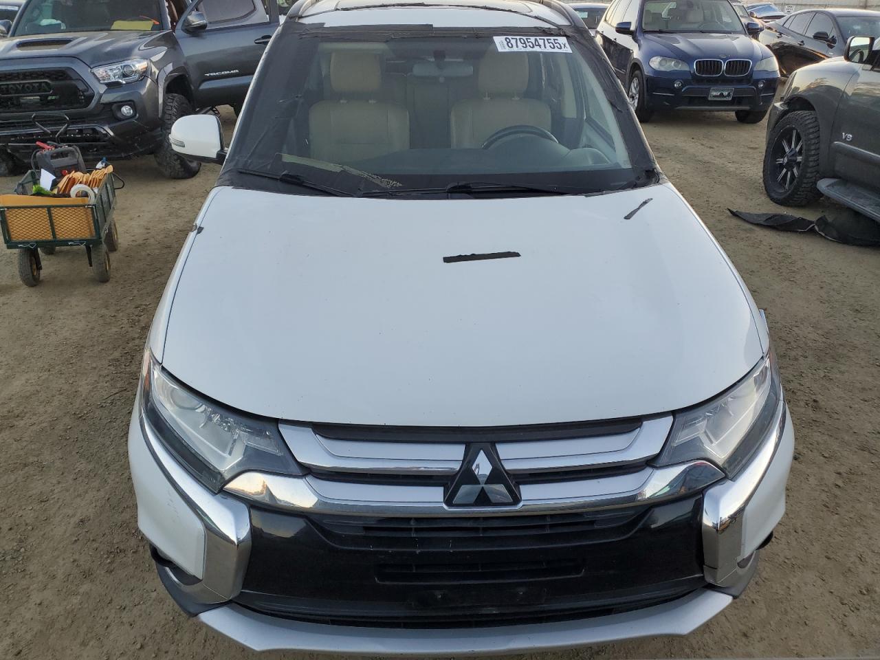 VIN JA4AD3A38GZ016045 2016 MITSUBISHI OUTLANDER no.5