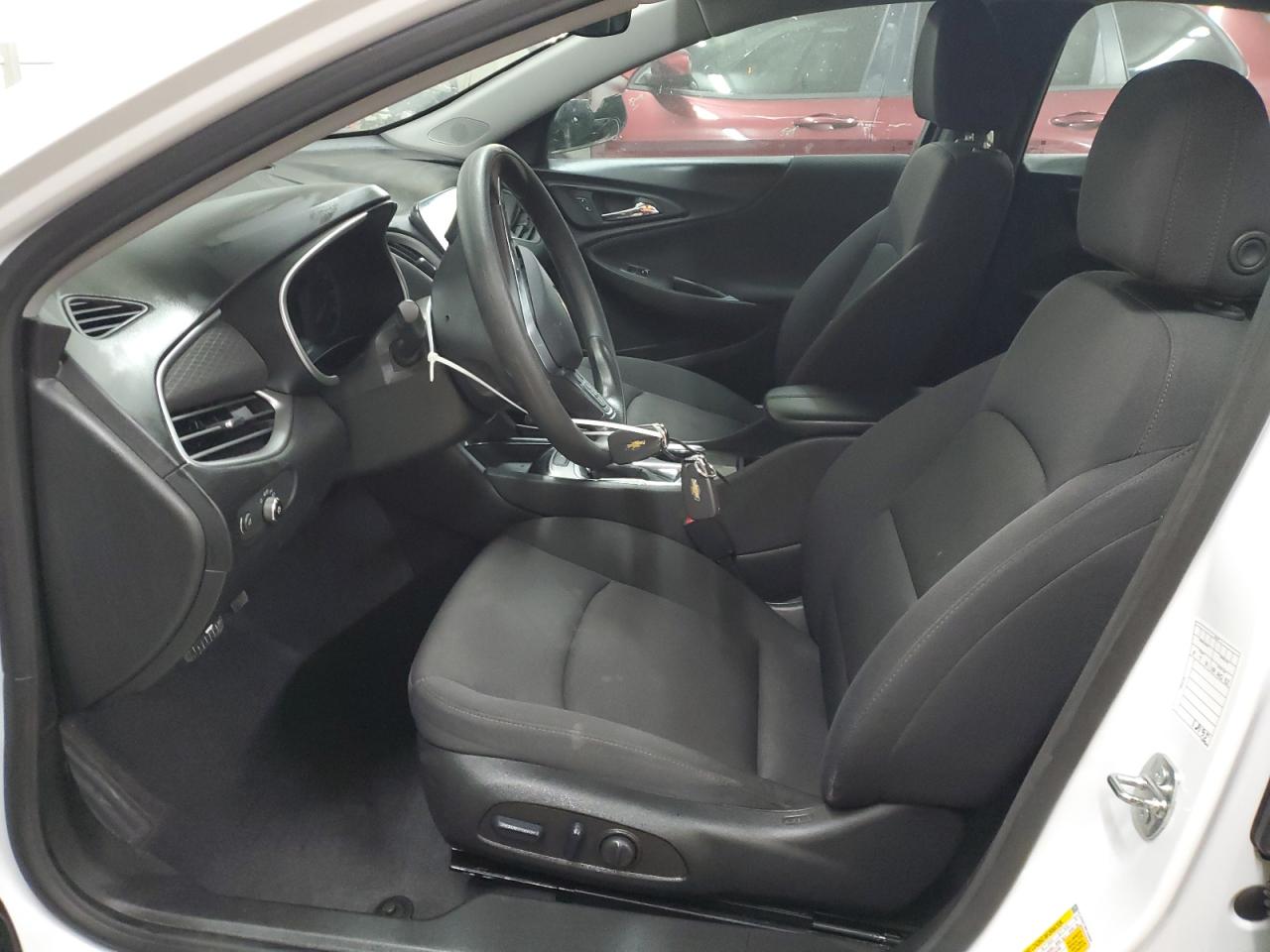 2023 Chevrolet Malibu - Image 7