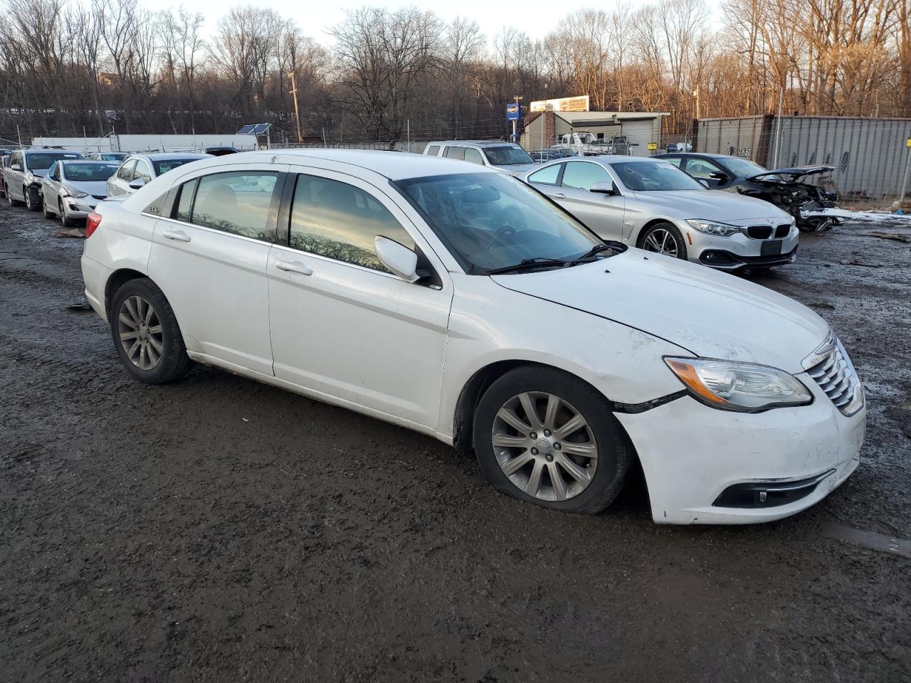 2012 Chrysler 200 - Image 4