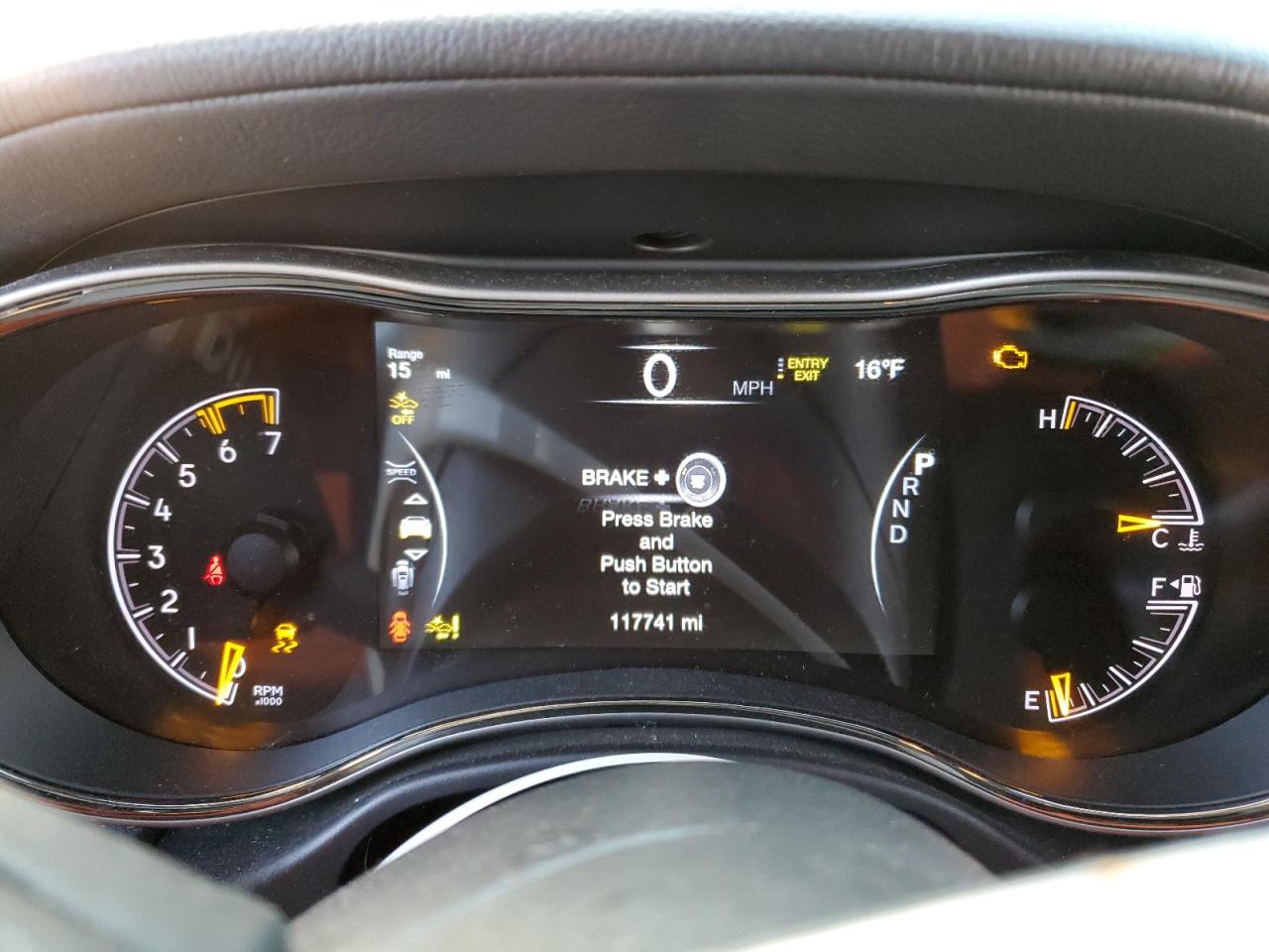 2018 Jeep Grand Cherokee - Image 9