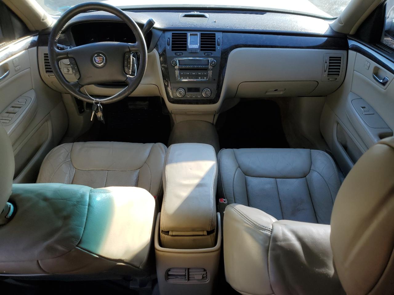 2008 Cadillac DTS - Image 8